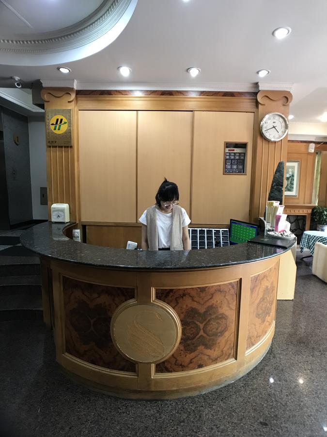 Shiah Yih Hotel Huwei Екстер'єр фото